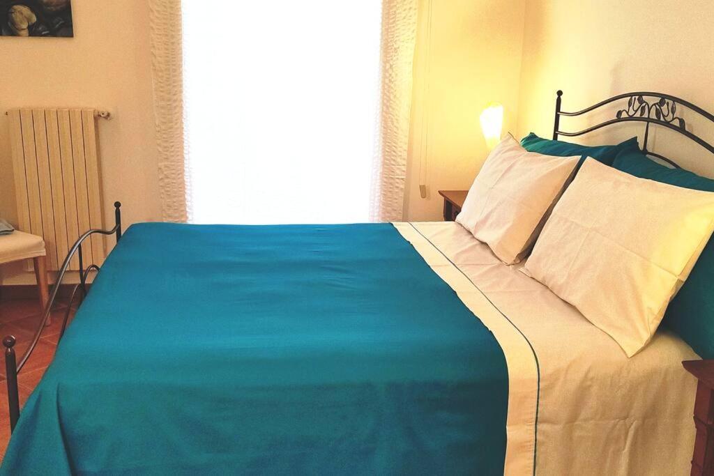 Appartement Emozioni Dal Porto à Trani Extérieur photo