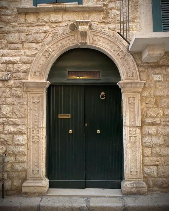 Appartement Emozioni Dal Porto à Trani Extérieur photo